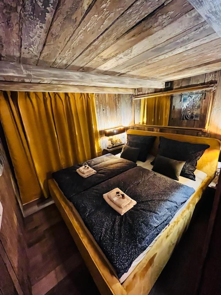הוילה Jetřichovice Tiny House Vsemily מראה חיצוני תמונה